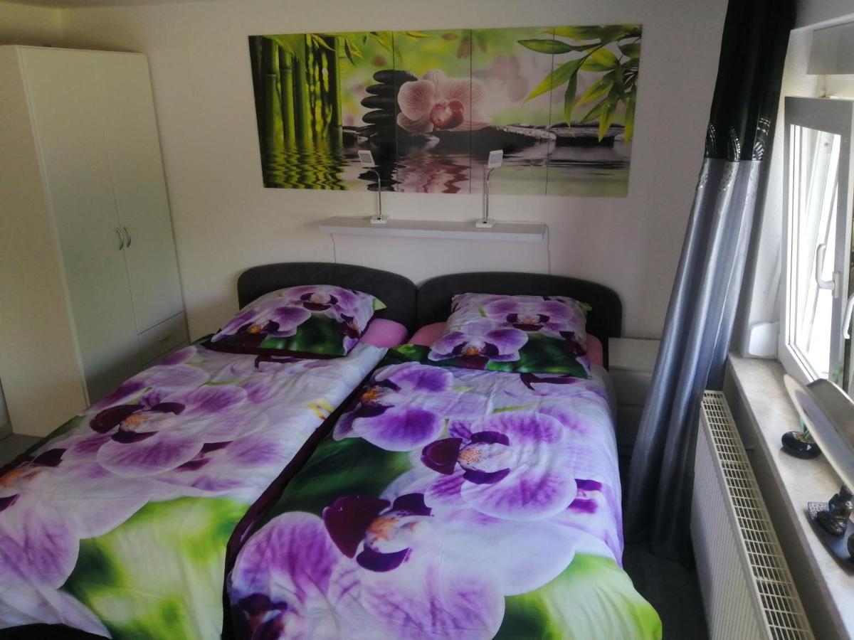 Kleines Apartement Zwischen Ega Und Messe Erfurt Luaran gambar