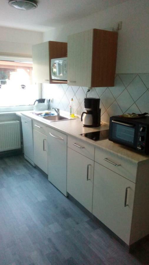 Kleines Apartement Zwischen Ega Und Messe Erfurt Luaran gambar