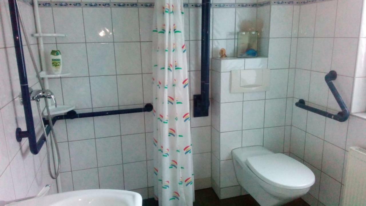 Kleines Apartement Zwischen Ega Und Messe Erfurt Luaran gambar